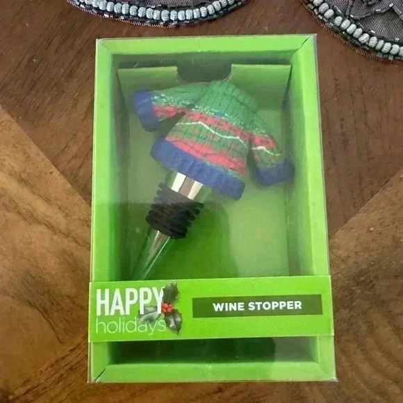 Holiday’s wine stopper. NWT - Picture 2 of 3
